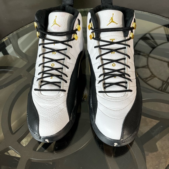 Nike Air Jordan Retro XII 12
Royalty Taxi White Gold Black
Sz 13 - Picture 3 of 5